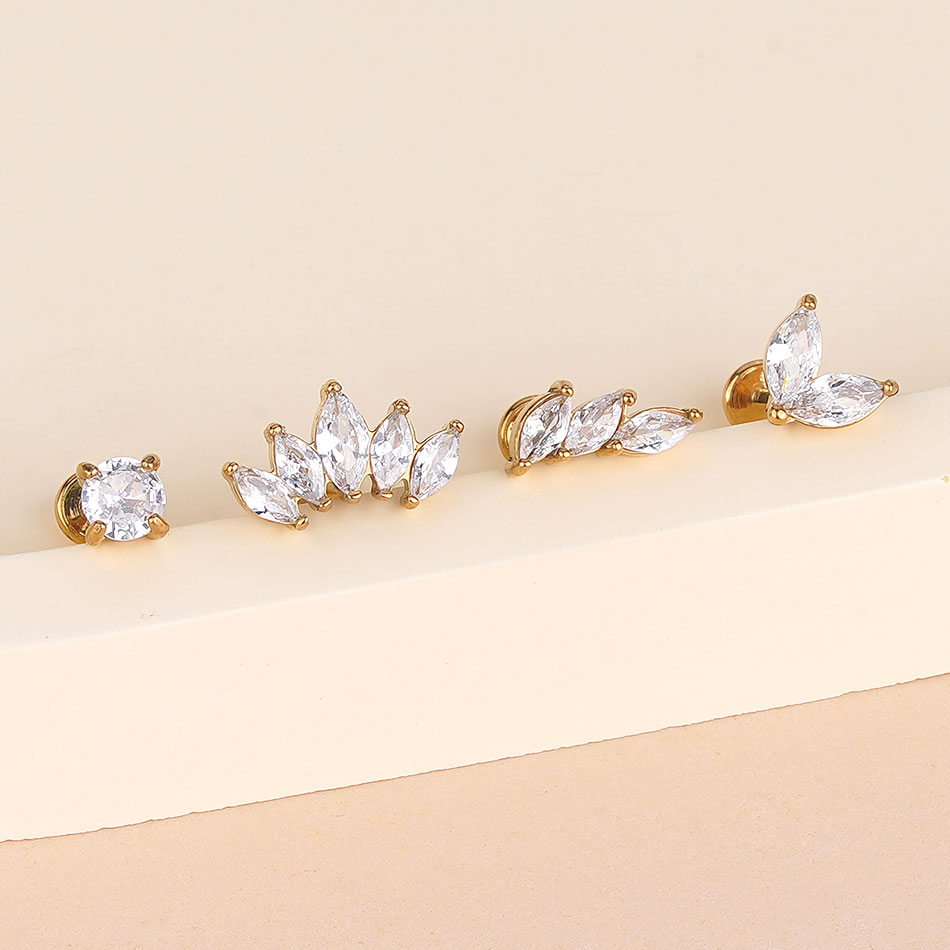 1 Pezzo Orecchino a Perno in A - Cluster Stud Ear recensione e prezzo