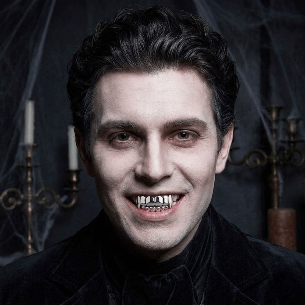 Nuovo Set di Grillz Dentali Su - Body Jewelry Unique recensione e prezzo