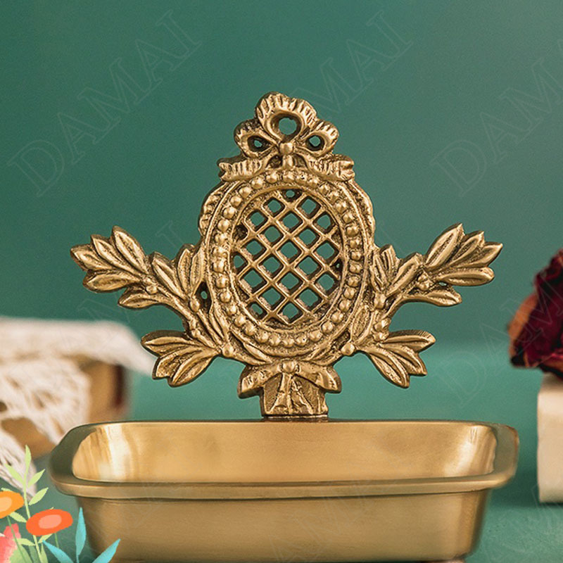 Scatola di sapone in metallo a - Body Jewelry Websites recensione e prezzo